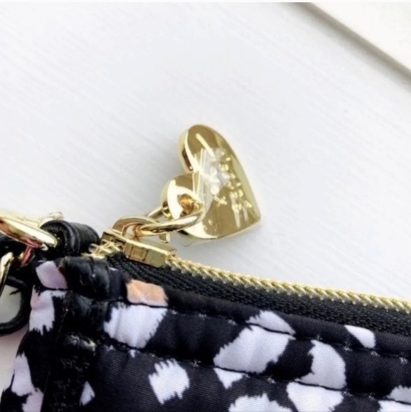 BETSEY JOHNSON LEOPARD PRINT SHOULDER BAG - Picture 4 of 8